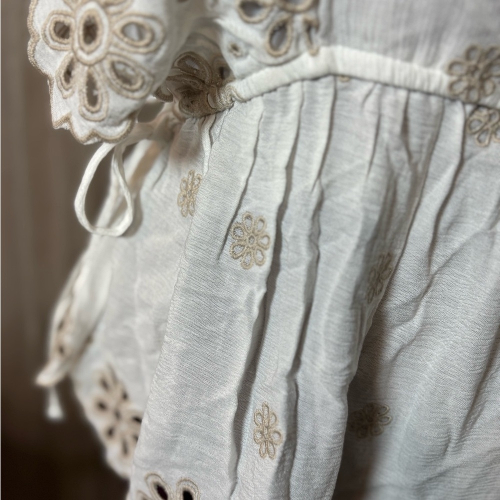 Cato White Eyelet Embroidered Peasant Tunic with Beige Accents - Picture 5 of 11